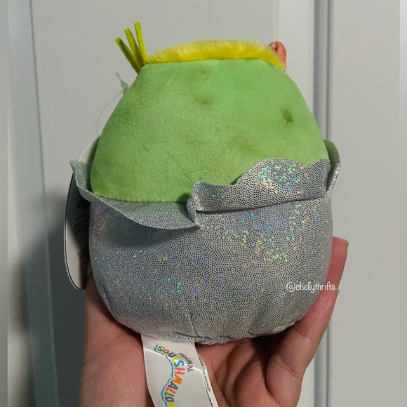 Squishmallow Anjara *SCENTED - Picture 3 of 4